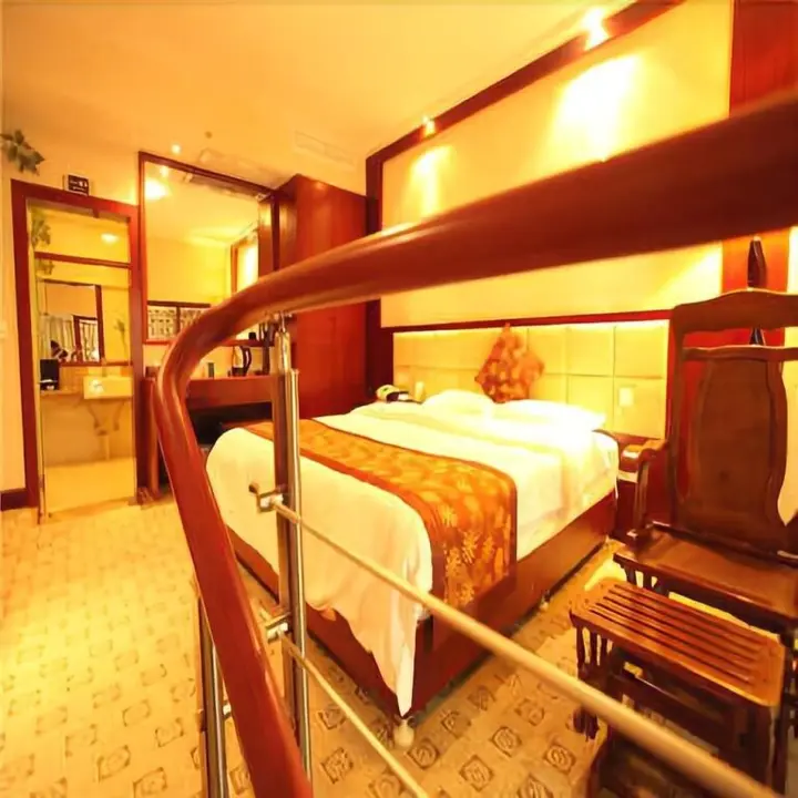 Шанграо: Wuyuan Qinghuawu International Hotel