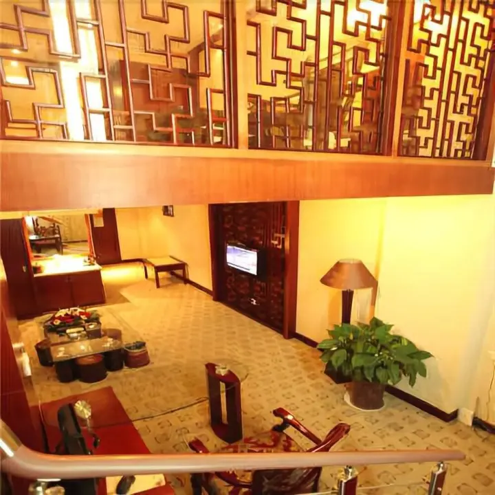Шанграо: Wuyuan Qinghuawu International Hotel