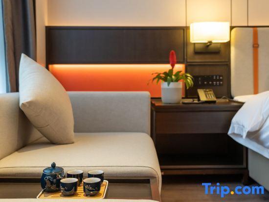 Шанграо: Wuyuan Qinghuawu International Hotel