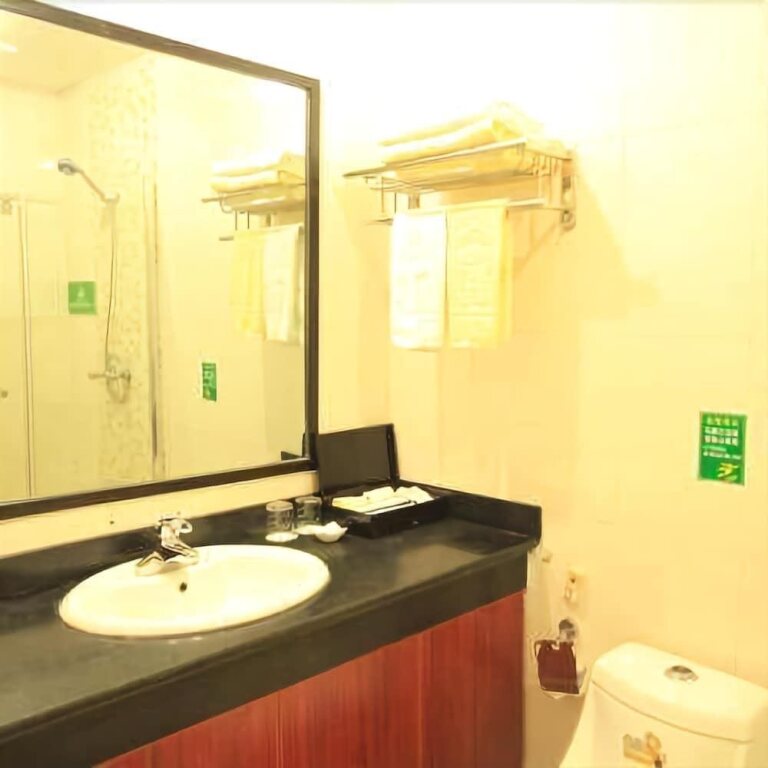 Шанграо: Wuyuan Qinghuawu International Hotel