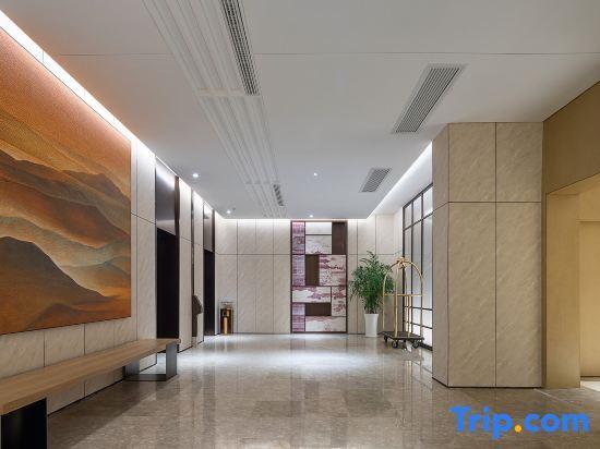 Шанграо: Wuyuan Qinghuawu International Hotel