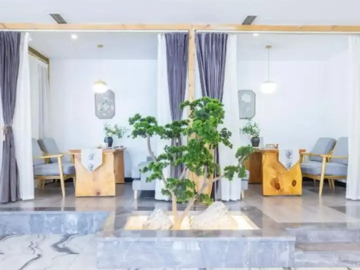 Ибинь: Kai Erdun Haoting Hotel