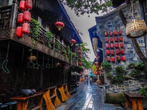 Лучжоу: Hejiang Holiday Inn
