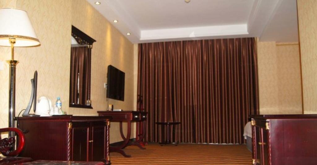 Зигонг: Xinhong Hotel