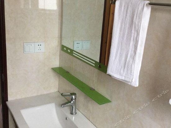 Шанграо: Jiangjiang Hostel