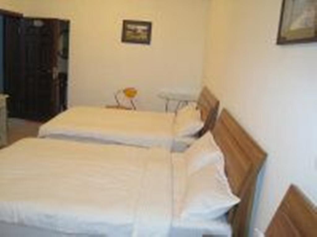 Мяньян: Jiaxin Hostel