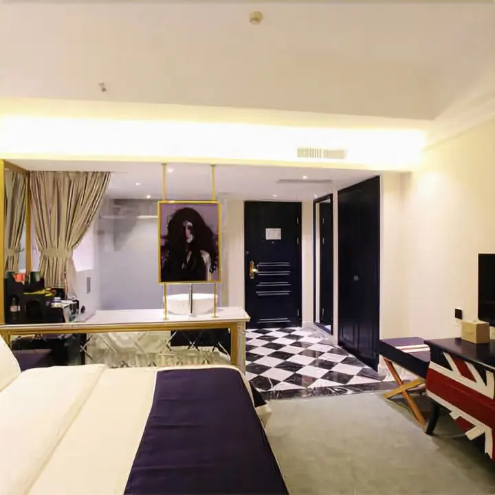 Чэнду: Gene Hotel