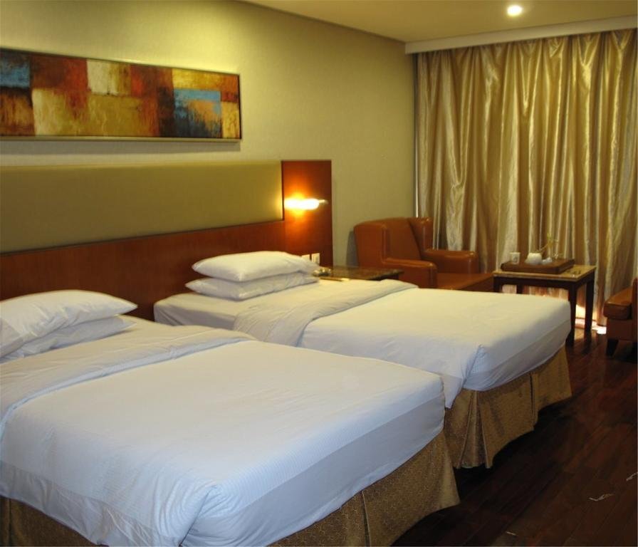 Тайюань: Taiyuan Golden Lake Business Hotel