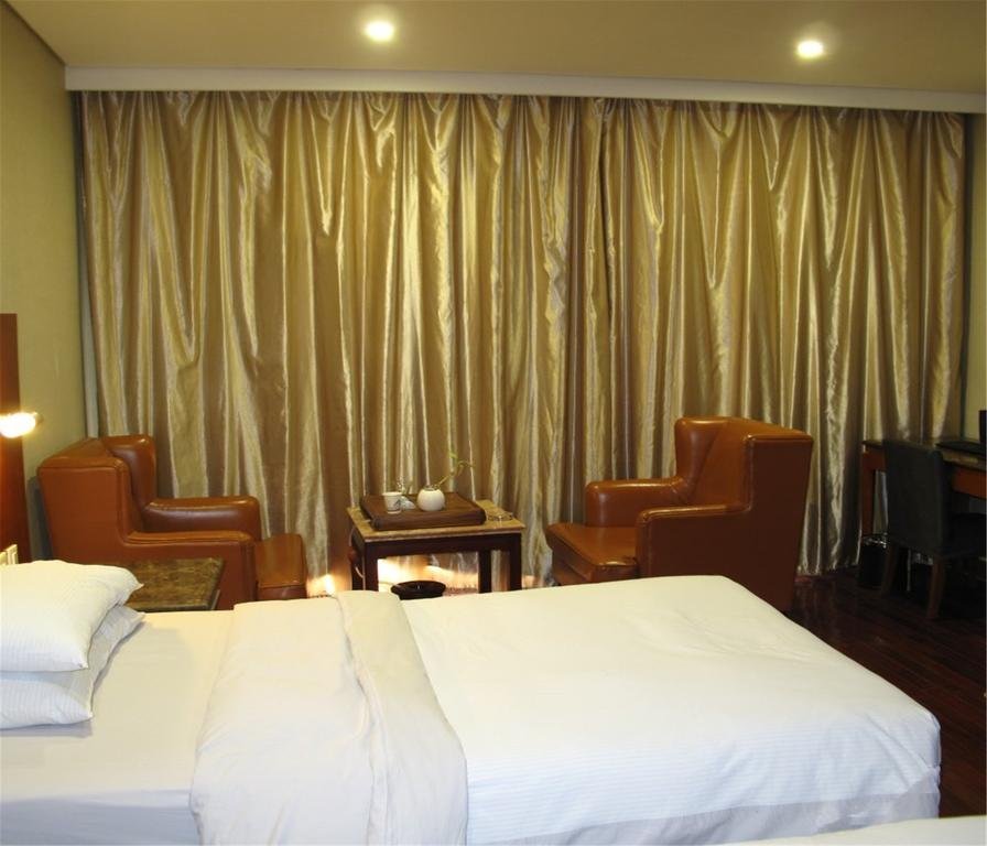 Тайюань: Taiyuan Golden Lake Business Hotel
