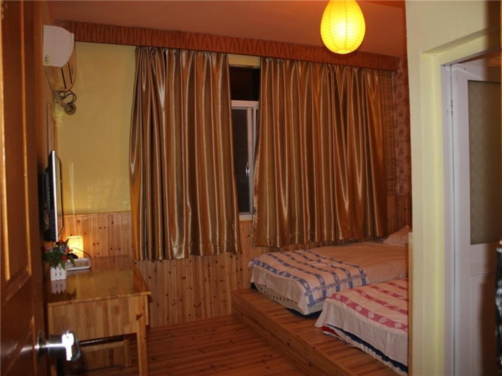 Хуаншань: Huangshan Xiheju Hostel