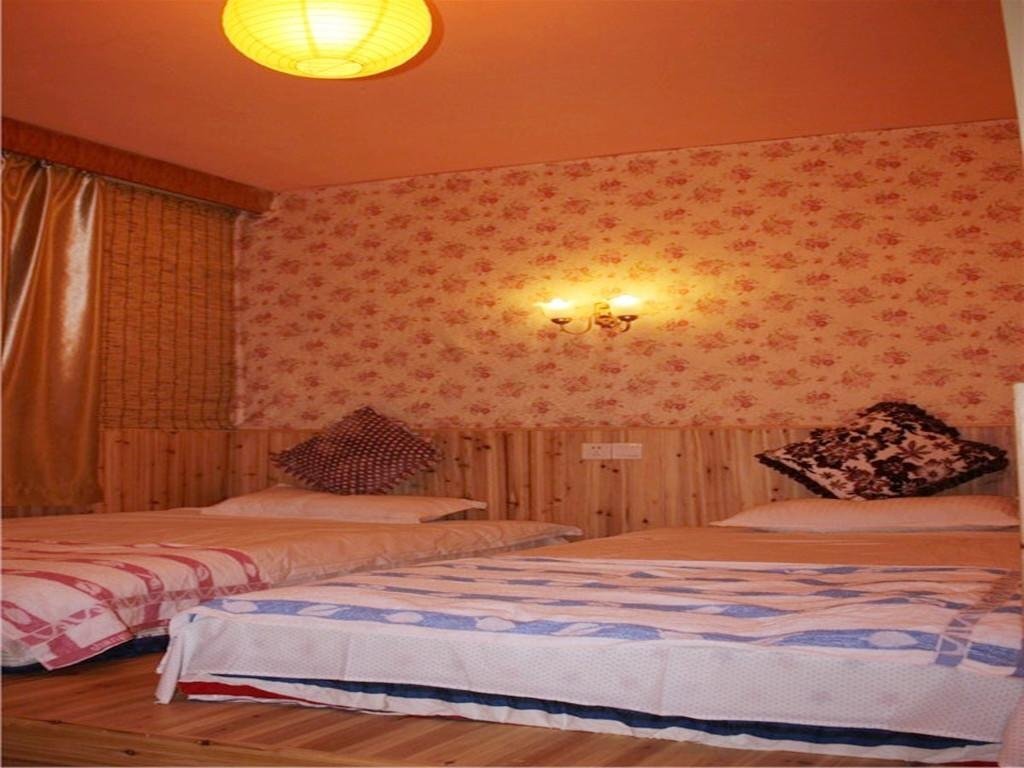 Хуаншань: Huangshan Xiheju Hostel