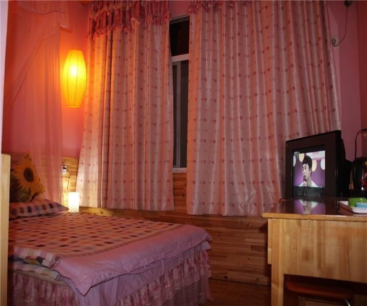 Хуаншань: Huangshan Xiheju Hostel