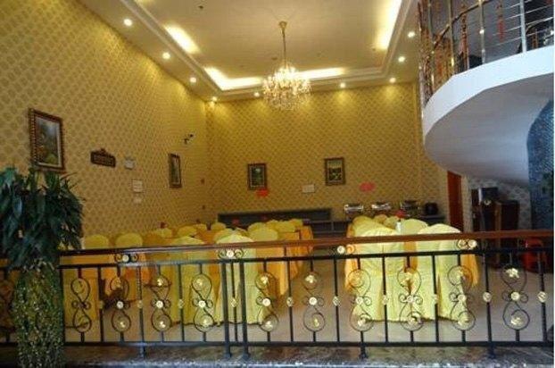 Цзеян: Jinzun Mingting Hotel