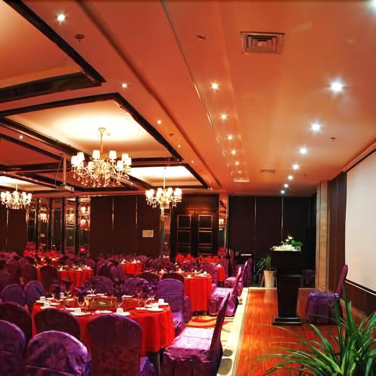 Шаоян: Hongyuan Times Hotel
