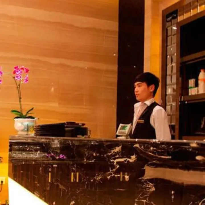 Шаоян: Hongyuan Times Hotel