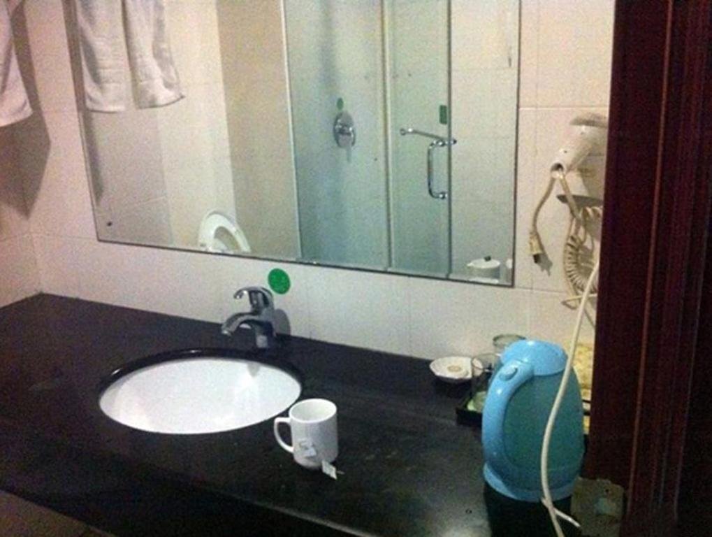 Ичан: Yinhai Lijing Hotel