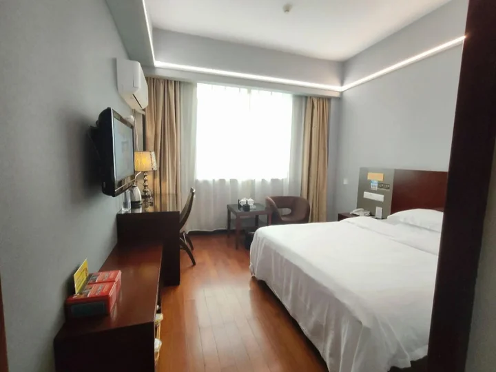 Нинджи: Promenade Hotel