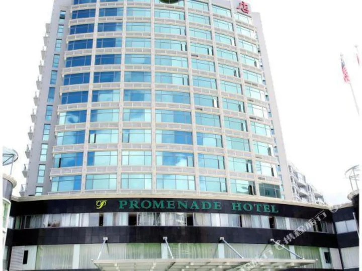 Нинджи: Promenade Hotel