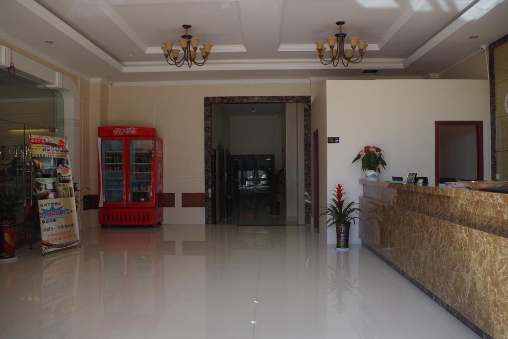 Цюйцзин: An Ke Qian Yi Hotel