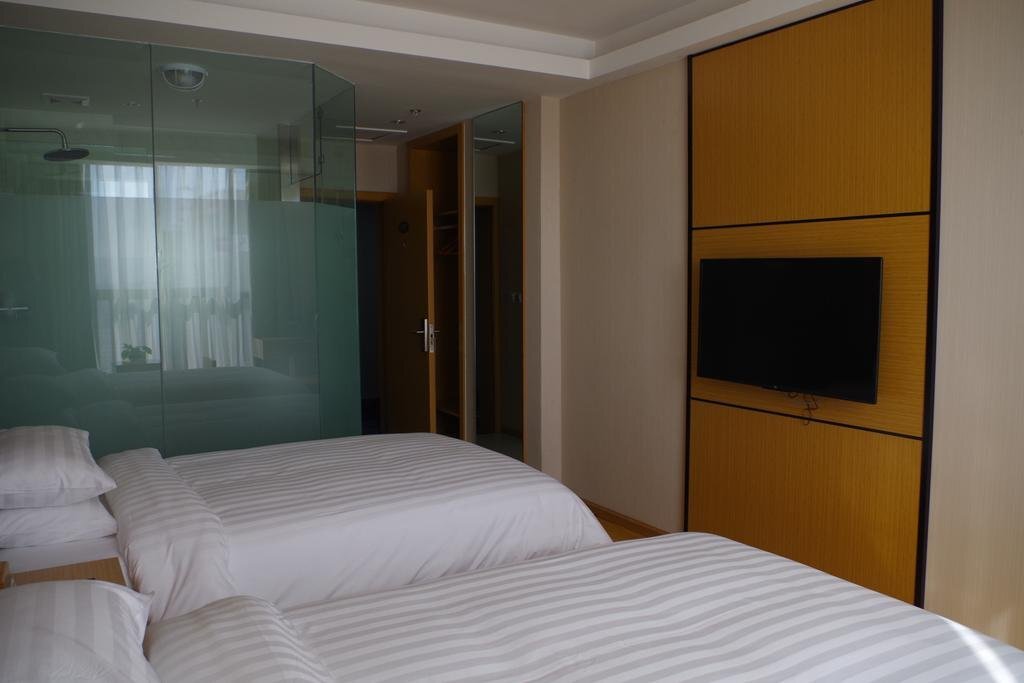 Цюйцзин: An Ke Qian Yi Hotel