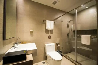 Шанхай: Home Inn Plus Shanghai Chifeng Road Metro Station