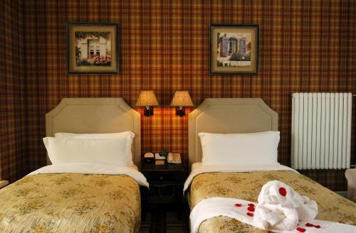 Пекин: Beijing Jinhai Lake Yacht Resort