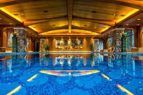 Пекин: Beijing Jinhai Lake Yacht Resort