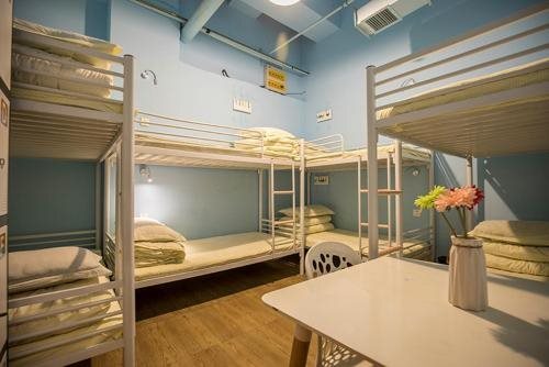 Синин: He Huang Memory Youth Hostel