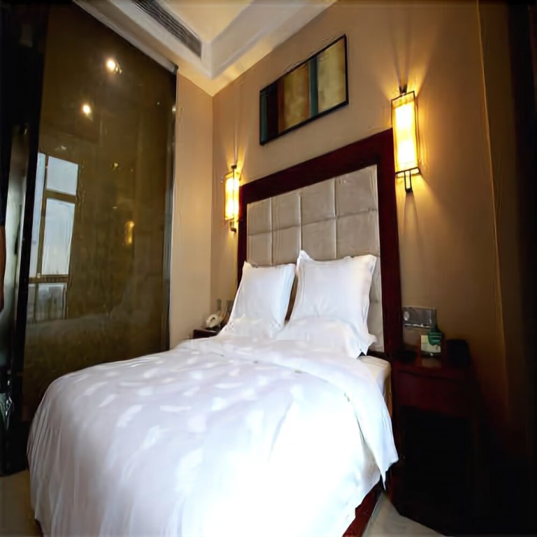 Tongling: Dongchen International Hotel