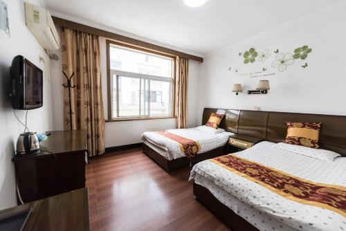 Хуаншань: Xishan Yingshui Hostel