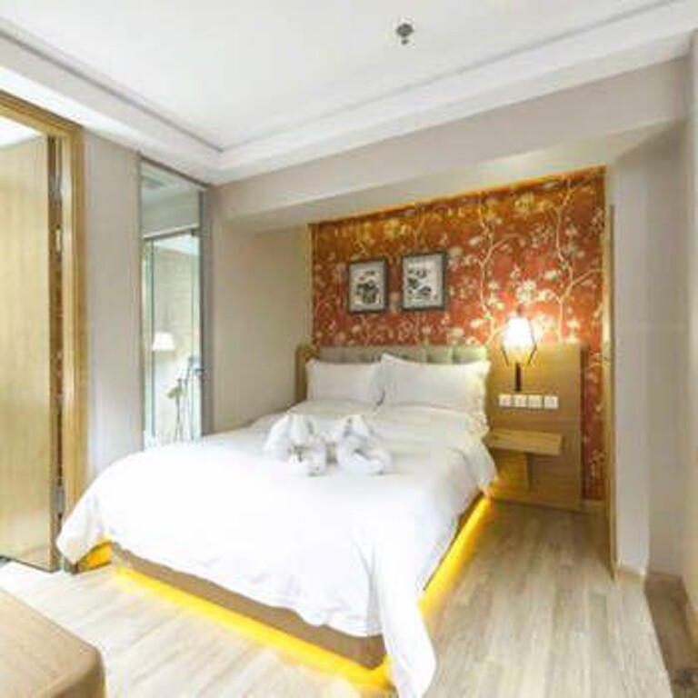 Далянь: Chinese National Colors Hotel