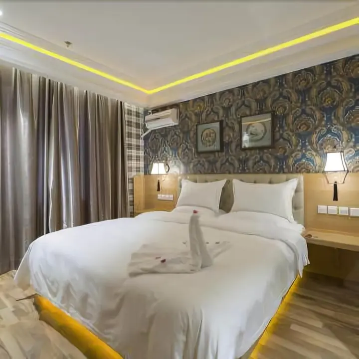 Далянь: Chinese National Colors Hotel