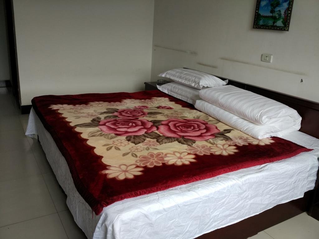 Синьчжоу: Medinilla Magnifica Hotel Wutai