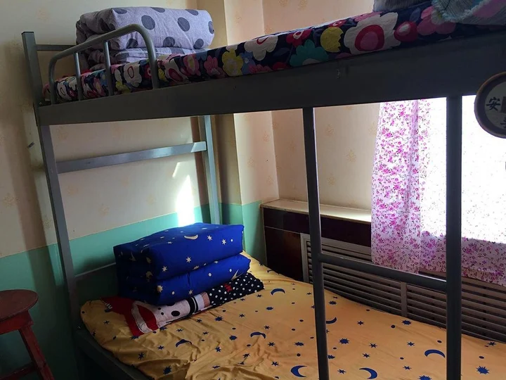 Голмуд: Luyou Tribe Youth Hostel