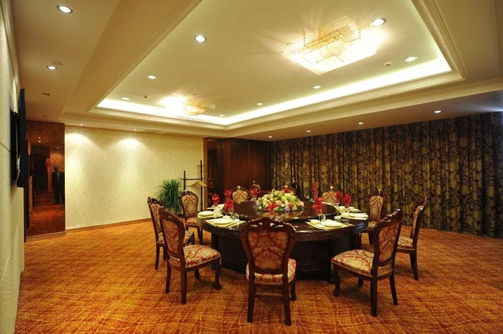 Яньчэн: Oriental Xuanwu Hotel