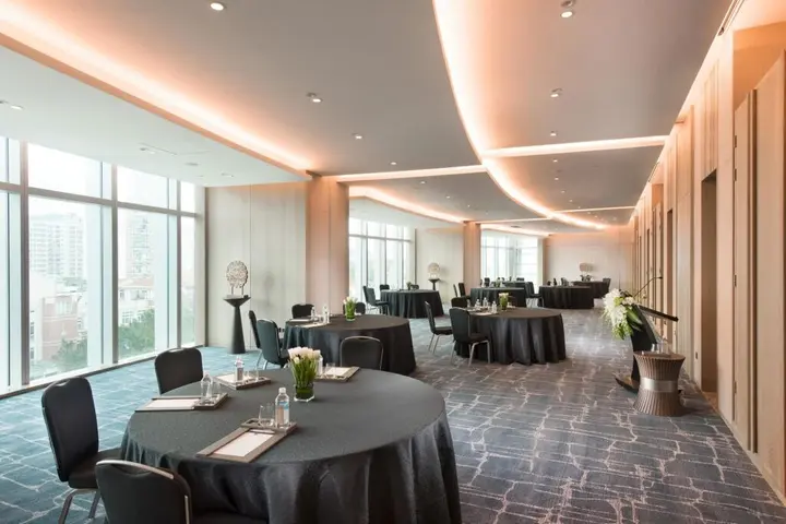 Сямынь: Conrad Xiamen