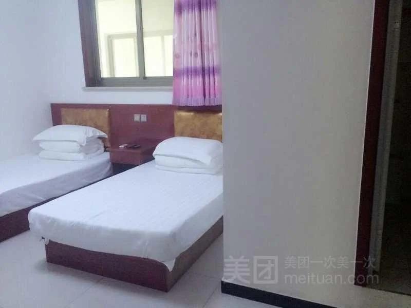 Чэндэ: Xinglong Jiahong Inn