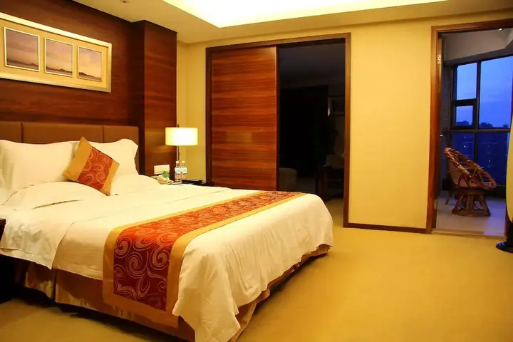 Ухань: Roying Hotel