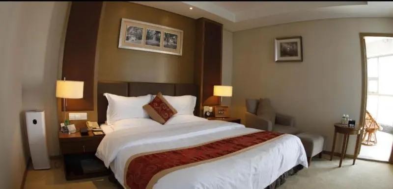 Ухань: Roying Hotel