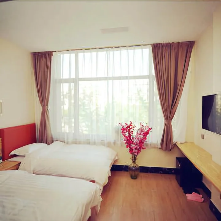 Далянь: Yijia Hotel Dalian