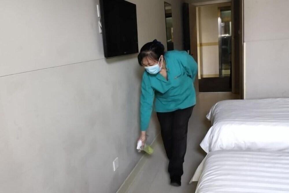 Наньчан: JinJiang Inn Nanchang Bayi Square Ximazhuang