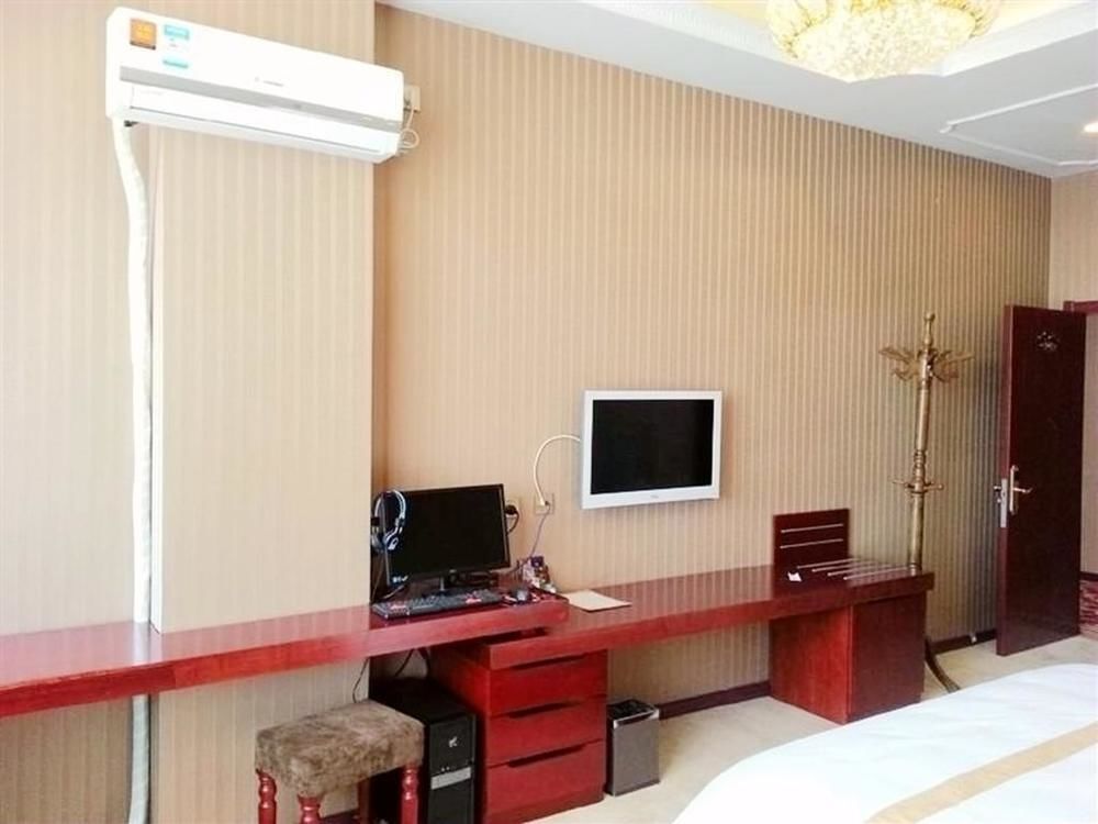 Далянь: Junhao Business Hotel