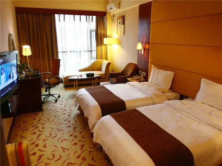 Куньмин: Yiya Sunshine Hotel Guanshang - Kunming