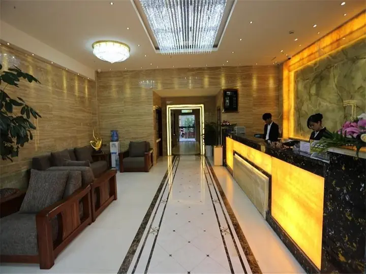 Куньмин: Yiya Sunshine Hotel Guanshang - Kunming