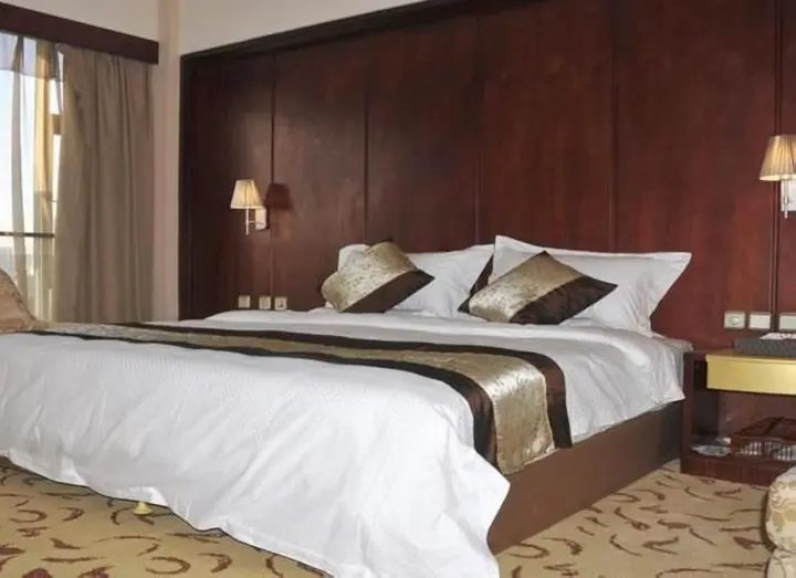 Куньмин: Yiya Sunshine Hotel Guanshang - Kunming