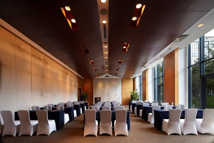 Пекин: The Lake View Hotel Beijing