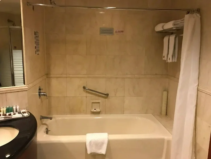 Пекин: Kingwing Hotel