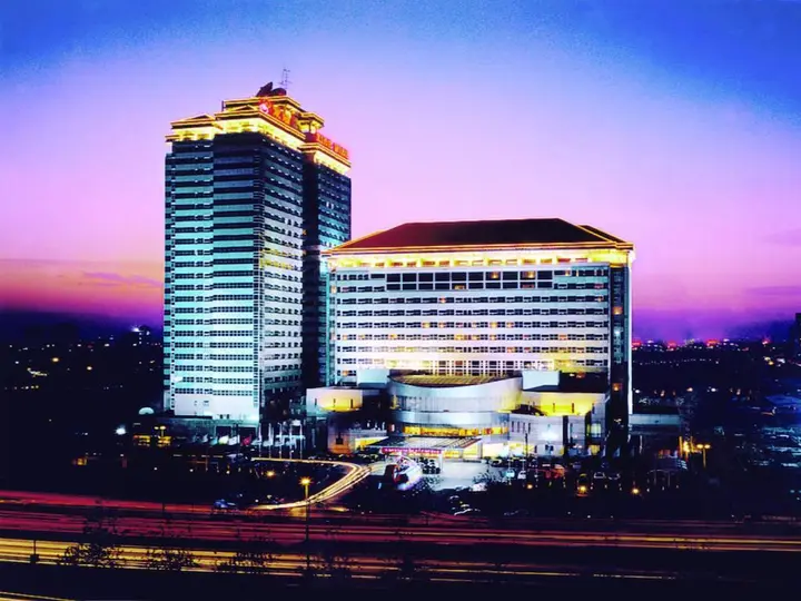 Пекин: Kingwing Hotel