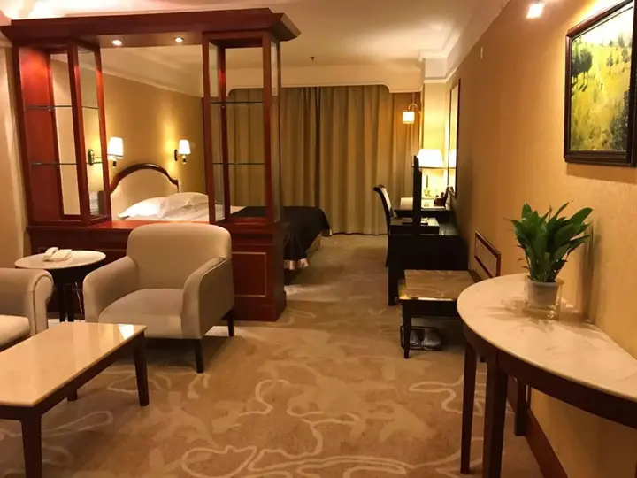 Пекин: Kingwing Hotel