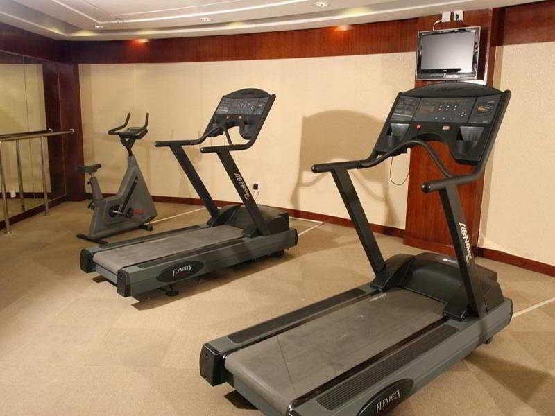 Пекин: Days Inn Business Place